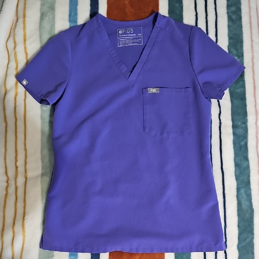 Figs Amethyst Scrub Top